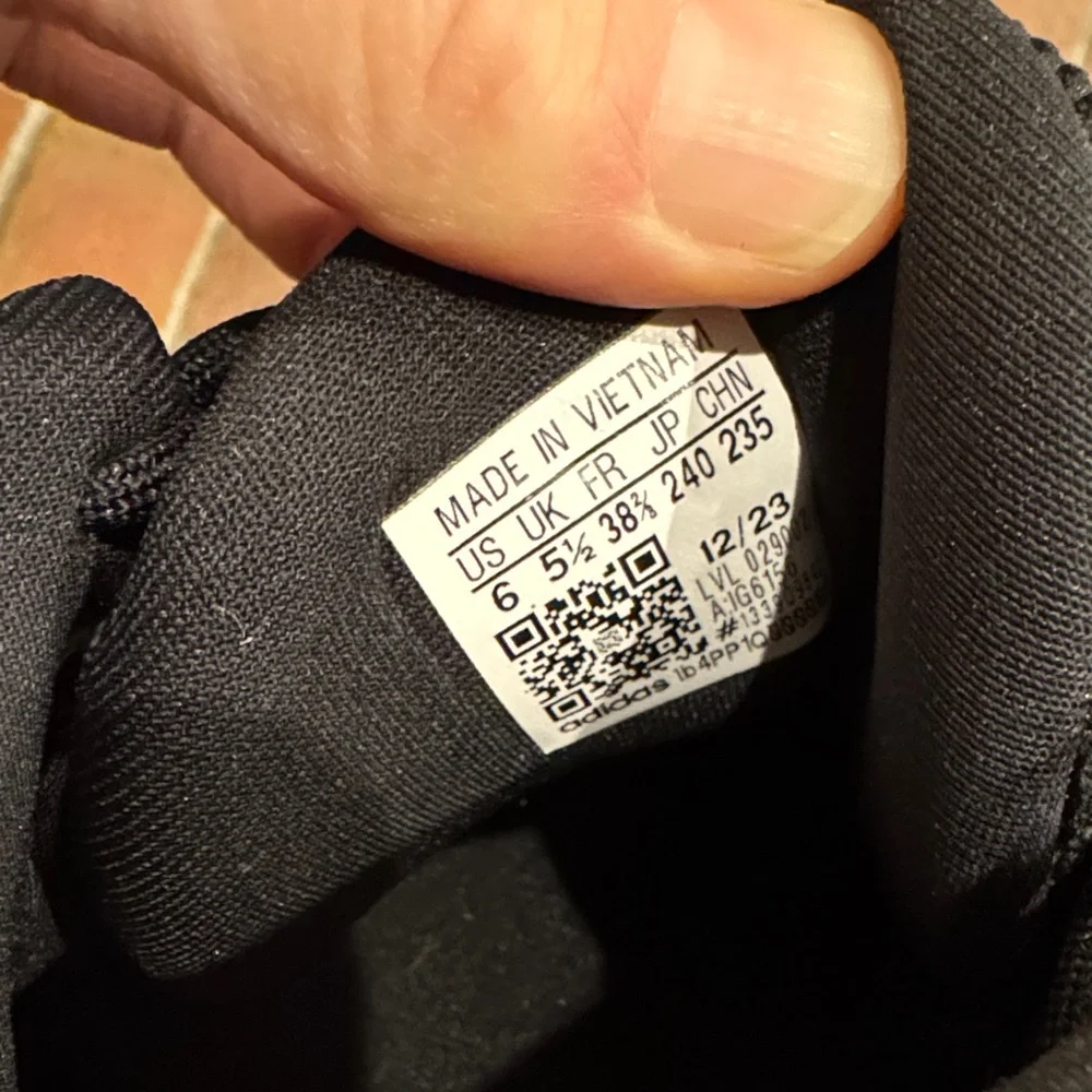 adidas iiinfinity Black Shoes‎